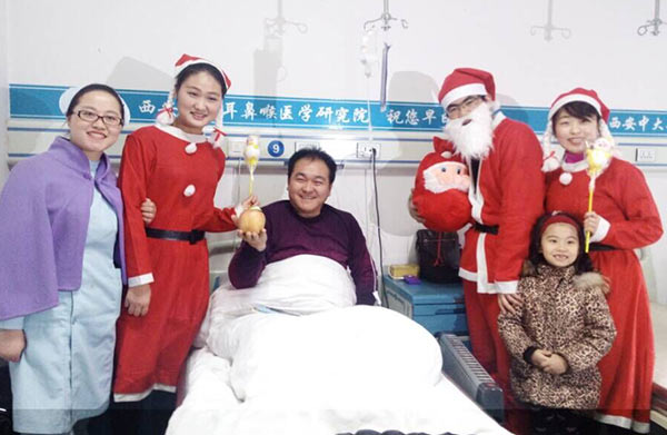 圣诞节神秘人物空降,西安新城中大耳鼻喉医院发生了什么?